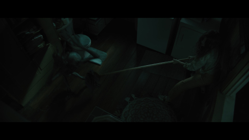 No_One_Will_Save_You_3927.jpg