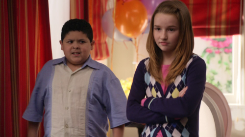 Modern_Family_Fizbo_2070.jpg
