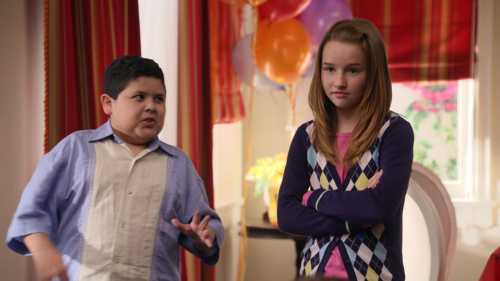 Modern_Family_Fizbo_2072.jpg