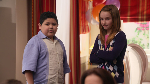 Modern_Family_Fizbo_2103.jpg