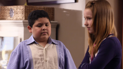 Modern_Family_Fizbo_2112.jpg