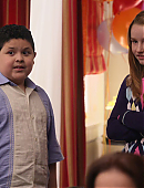 Modern_Family_Fizbo_2101.jpg