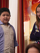 Modern_Family_Fizbo_2102.jpg