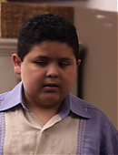 Modern_Family_Fizbo_2118.jpg
