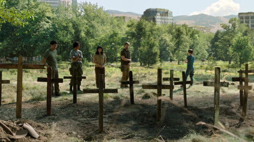The_Last_of_Us_2x01_0204.jpg