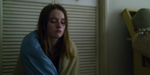 Unbelievable_1x01_0090.jpg