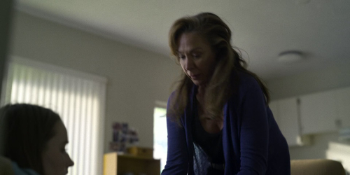 Unbelievable_1x01_0100.jpg