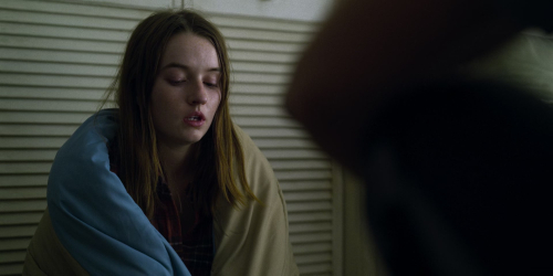 Unbelievable_1x01_0175.jpg
