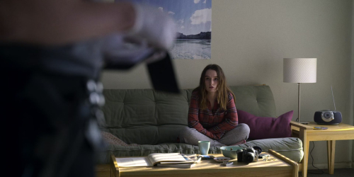 Unbelievable_1x01_0507.jpg