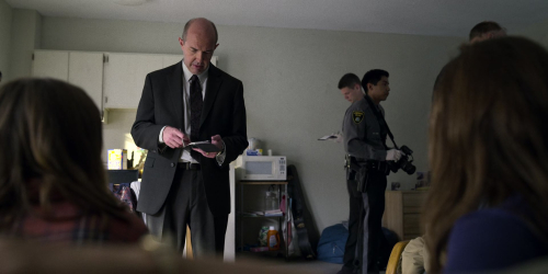 Unbelievable_1x01_0600.jpg
