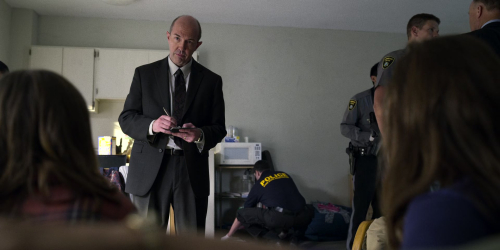 Unbelievable_1x01_0611.jpg