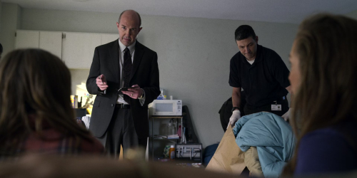 Unbelievable_1x01_0640.jpg