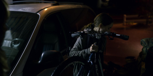 Unbelievable_1x01_4061.jpg