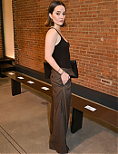 Filename=004.jpg
Filesize=1163KiB
Dimensions=1365x2048
Date added=09.13.25 004.jpg